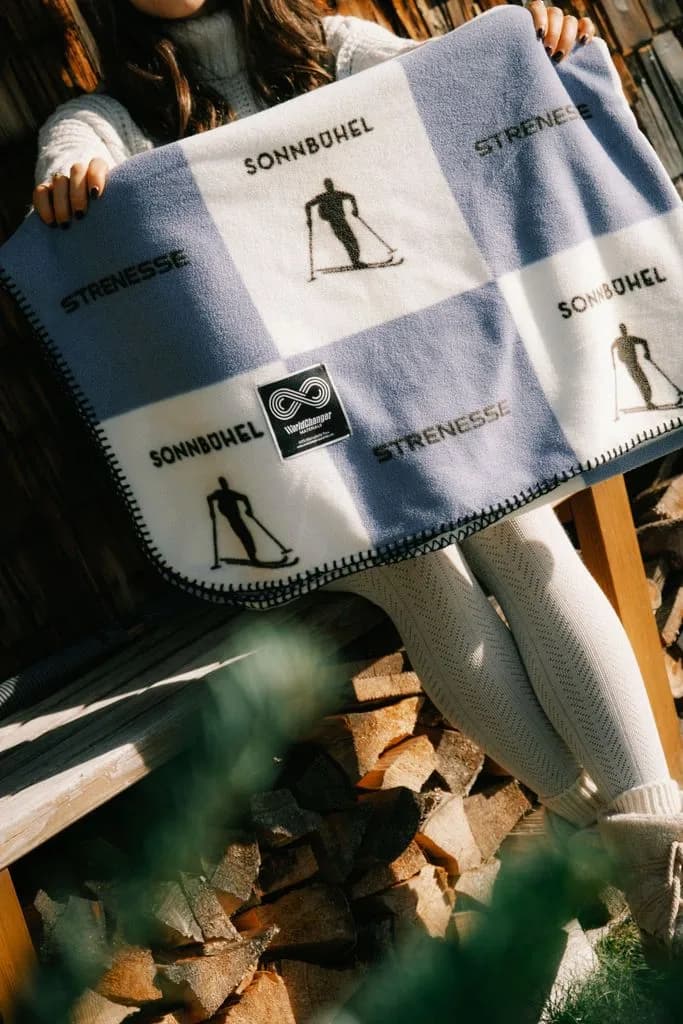 Sonnbühel × Strenesse × WorldChanger — naNea Blanket